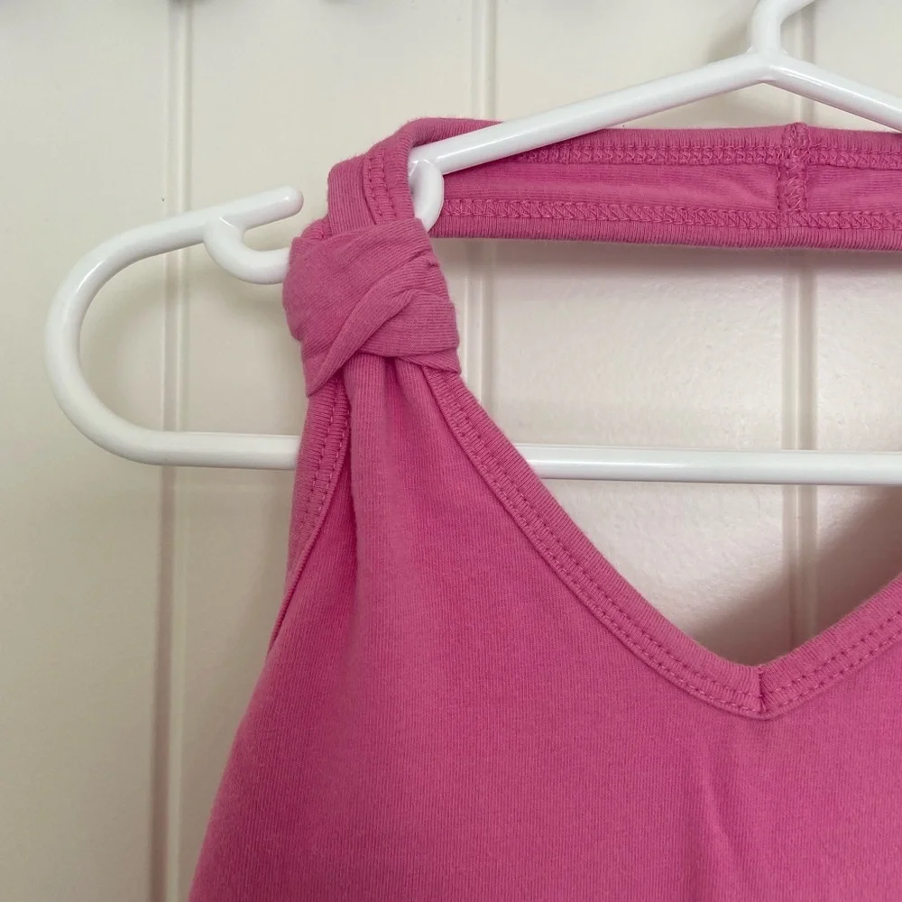 Children’s Place girl’s‎ solid pink halter top — medium